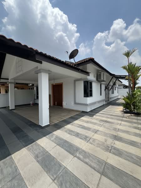 Semi-Detached House for Sale in Kapar (Selangor) - Elaine Yap - Exterior - PropertyGuru.com.my