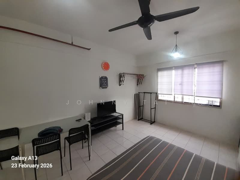 Villa Mutiara @ Mutiara Kompleks untuk Untuk Disewa - RM 1,100 /bulan, Feb 2026 - Living Room - PropertyGuru.com.my