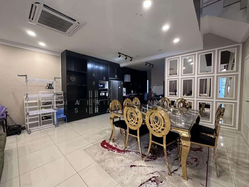 2-storey Terraced House for Rent in U12, Taman Cahaya Alam (Shah Alam) - Khairil Anwar Sirajudin - Dining Room - PropertyGuru.com.my