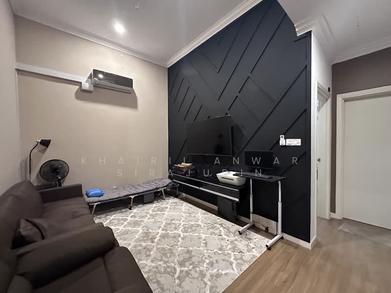 2-storey Terraced House for Rent in U12, Taman Cahaya Alam (Shah Alam) - Khairil Anwar Sirajudin - Living Room - PropertyGuru.com.my