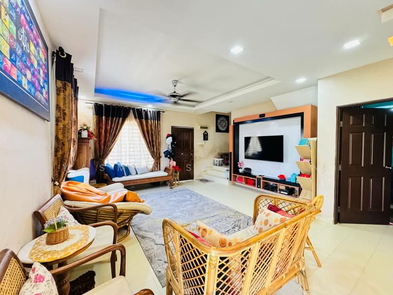 2-storey Terraced House for Sale in Bandar Baru Salak Tinggi (Sepang) - Yasmin Sulaiman - Living Room - PropertyGuru.com.my
