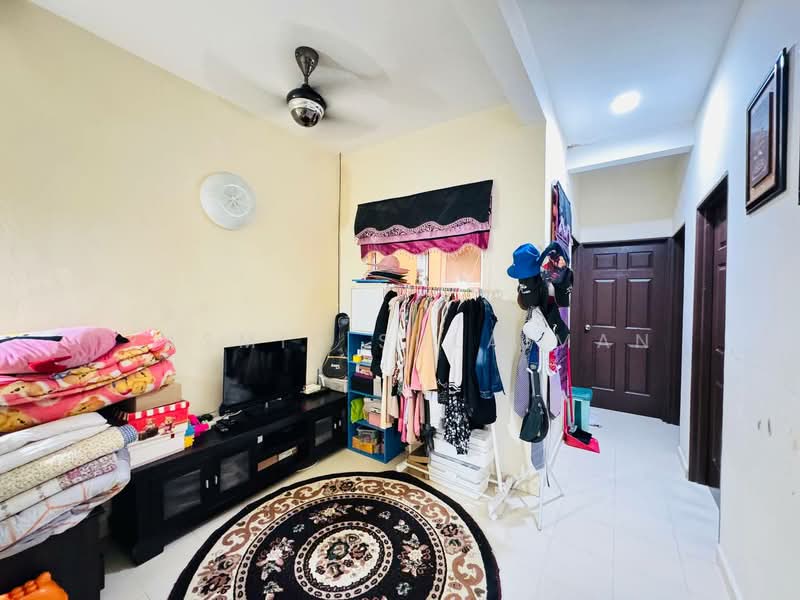 2-storey Terraced House for Sale in Bandar Baru Salak Tinggi (Sepang) - Yasmin Sulaiman - Corridor - PropertyGuru.com.my