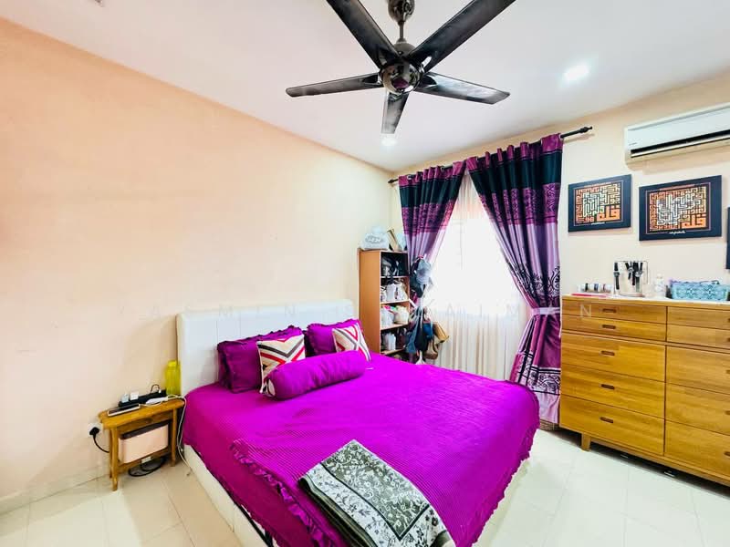 2-storey Terraced House for Sale in Bandar Baru Salak Tinggi (Sepang) - Yasmin Sulaiman - PropertyGuru.com.my