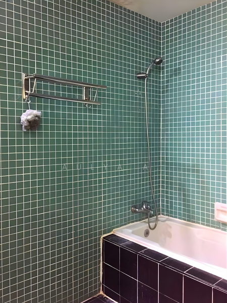 Holiday Place (D-Villa Residence) untuk Untuk Disewa - RM 2,700 /bulan, Mac 2026 - Bathroom - PropertyGuru.com.my