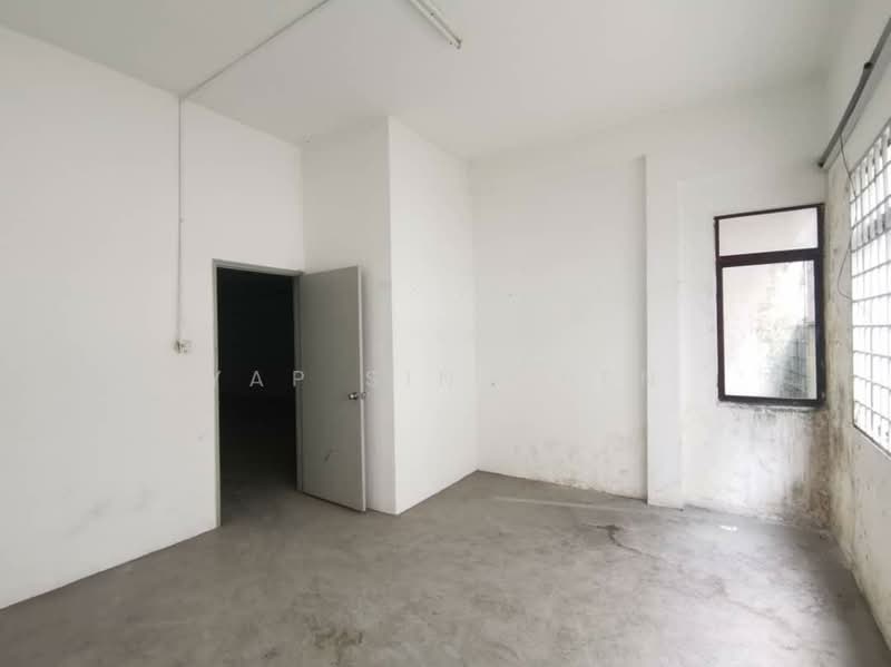 Shop / Office for Rent in Permas Jaya (Johor) - Yap Sin Chen - Interior - PropertyGuru.com.my