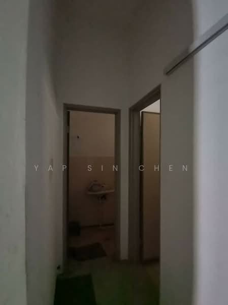 Shop / Office for Rent in Permas Jaya (Johor) - Yap Sin Chen - Interior - PropertyGuru.com.my