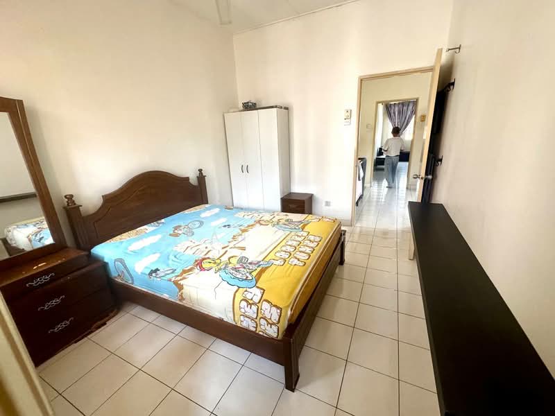 2-storey Terraced House for Sale in Semenyih (Selangor) - Azean Wahab - Bedroom - PropertyGuru.com.my