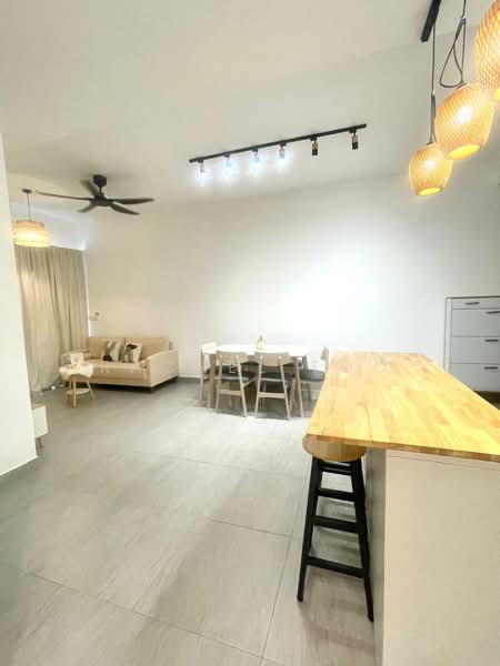 Service Residence for Sale at SUNSURIA FORUM SERVICED APARTMENT - Rachel Too - Living Room - PropertyGuru.com.my