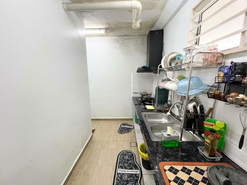 Apartment for Sale at Ukay Indah - Azean Wahab - Kitchen - PropertyGuru.com.my