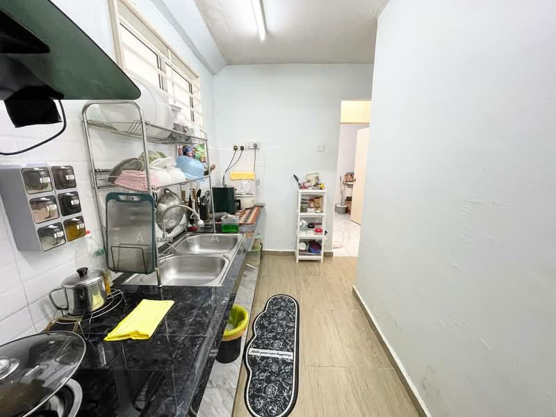 Apartment for Sale at Ukay Indah - Azean Wahab - Kitchen - PropertyGuru.com.my