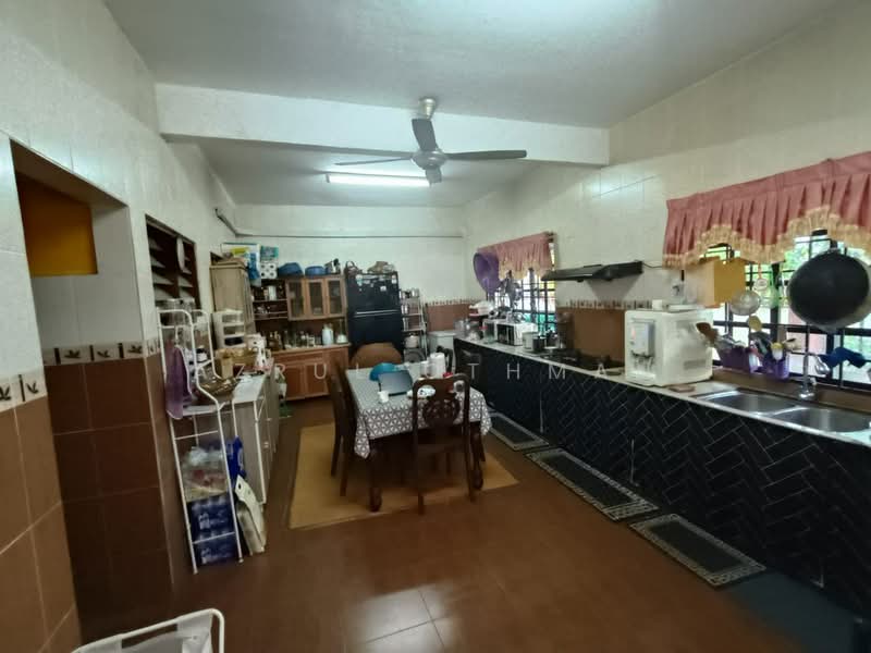 Taman Ampangan untuk Untuk Dijual - RM 530,000, Mac 2026 - Kitchen - PropertyGuru.com.my