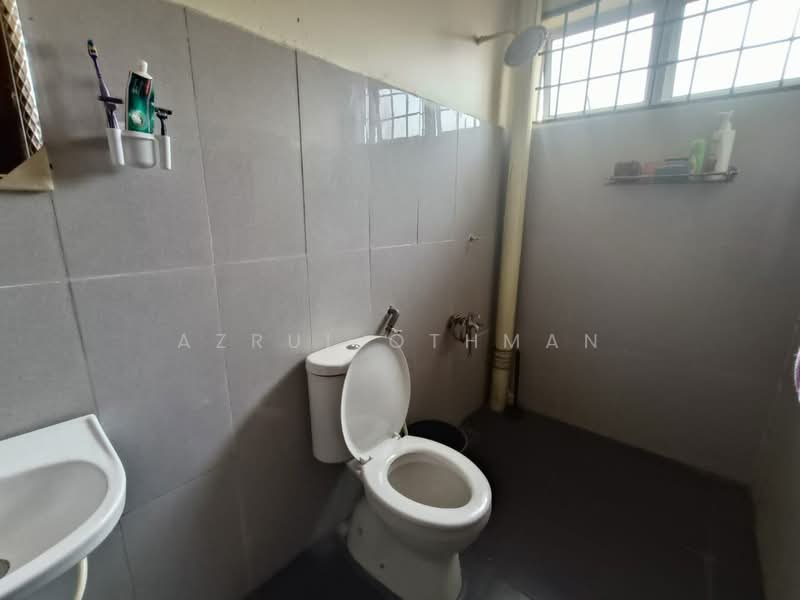 Taman Ampangan untuk Untuk Dijual - RM 530,000, Mac 2026 - Bathroom - PropertyGuru.com.my