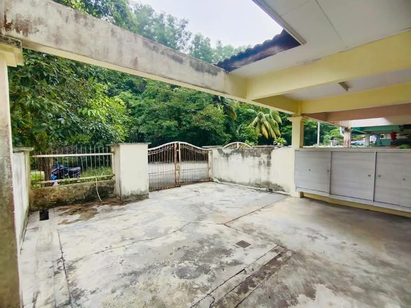 2-storey Terraced House for Sale in Bandar Sunway Semenyih (Semenyih) - Azean Wahab - Exterior - PropertyGuru.com.my
