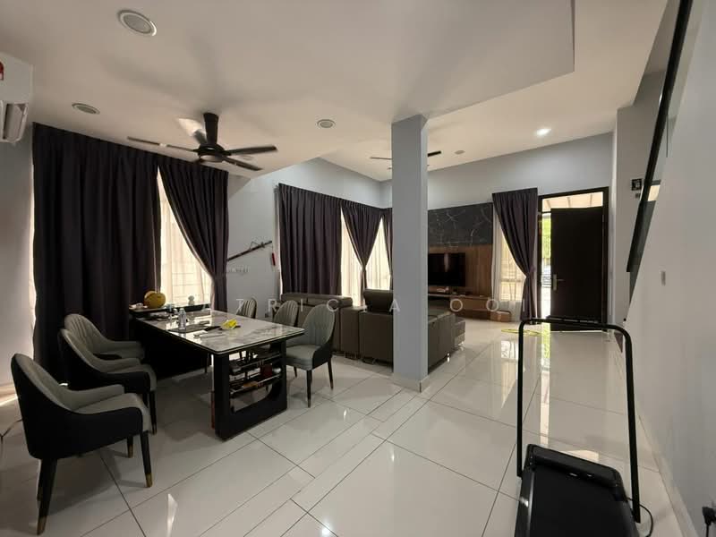 The Canal Garden South, Horizon Hills untuk Untuk Dijual - RM 1,600,000, Feb 2026 - Living Room - PropertyGuru.com.my