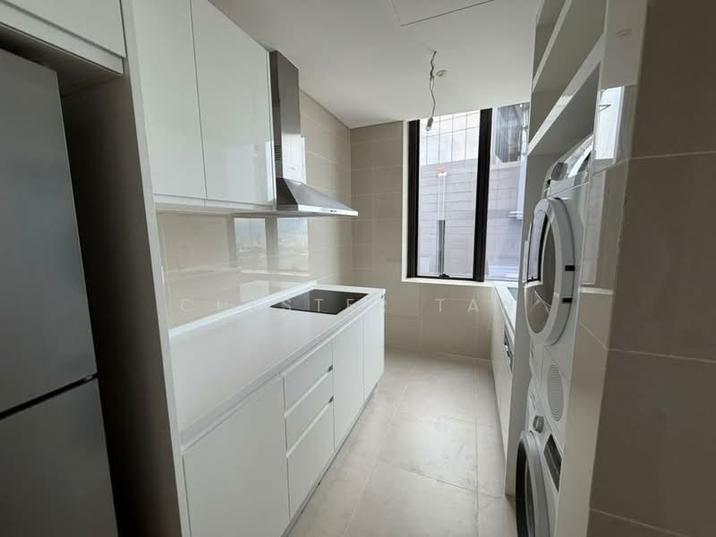 Regent Suites @ Pavilion Damansara Heights untuk Untuk Disewa - RM 12,500 /bulan, Mac 2026 - Kitchen - PropertyGuru.com.my