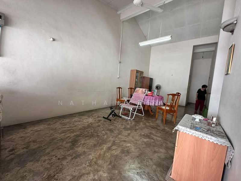 1-storey Terraced House for Sale in Taman Pelangi (Johor Bahru) - Nathan Chan - PropertyGuru.com.my