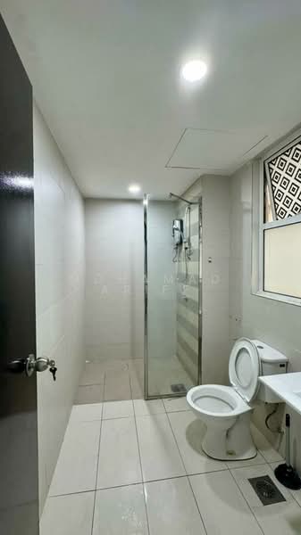 Menara U2 untuk Untuk Disewa - RM 1,550 /bulan, Feb 2026 - Bathroom - PropertyGuru.com.my
