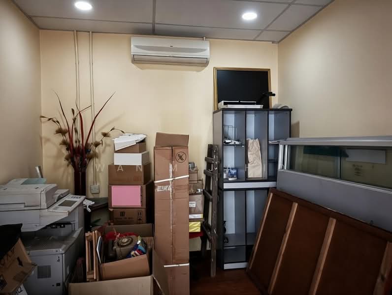 Shop / Office for Sale in Gombak (Kuala Lumpur) - Wan Mujahid - Interior - PropertyGuru.com.my