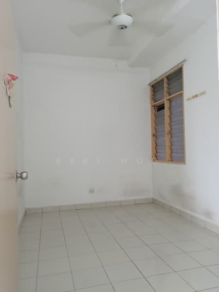 Apartment for Sale at Pangsapuri Lagoon Perdana - Abby Woo - Interior - PropertyGuru.com.my