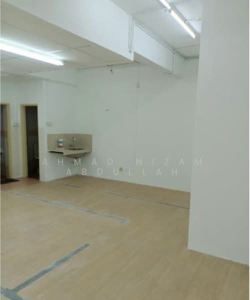Shop / Office for Rent in Subang Jaya (Selangor) - Ahmad Nizam Abdullah - Interior - PropertyGuru.com.my