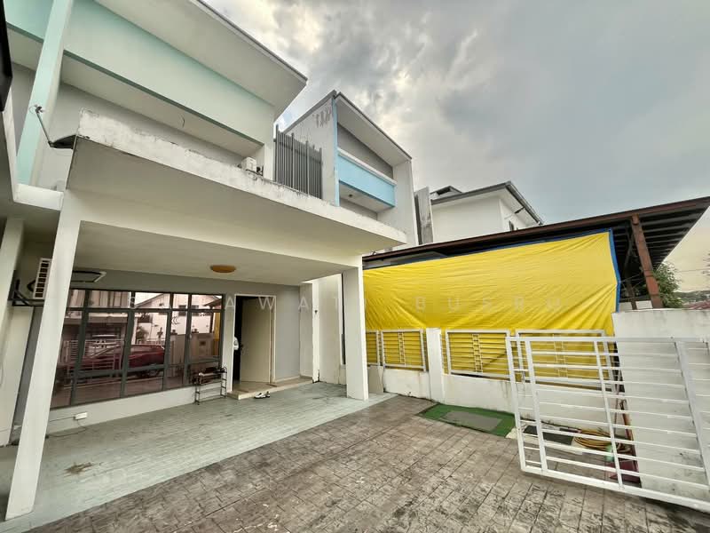 2-storey Terraced House for Sale in Kampung Jalan Kebun (Shah Alam) - Salawati Busro - Exterior - PropertyGuru.com.my