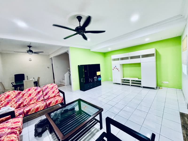 2-storey Terraced House for Sale in Bandar Bukit Tinggi 2 (Klang) - Jansen Khoo - Living Room - PropertyGuru.com.my