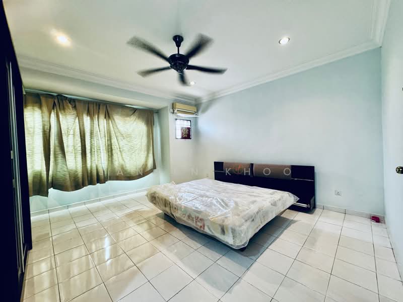 2-storey Terraced House for Sale in Bandar Bukit Tinggi 2 (Klang) - Jansen Khoo - Bedroom - PropertyGuru.com.my