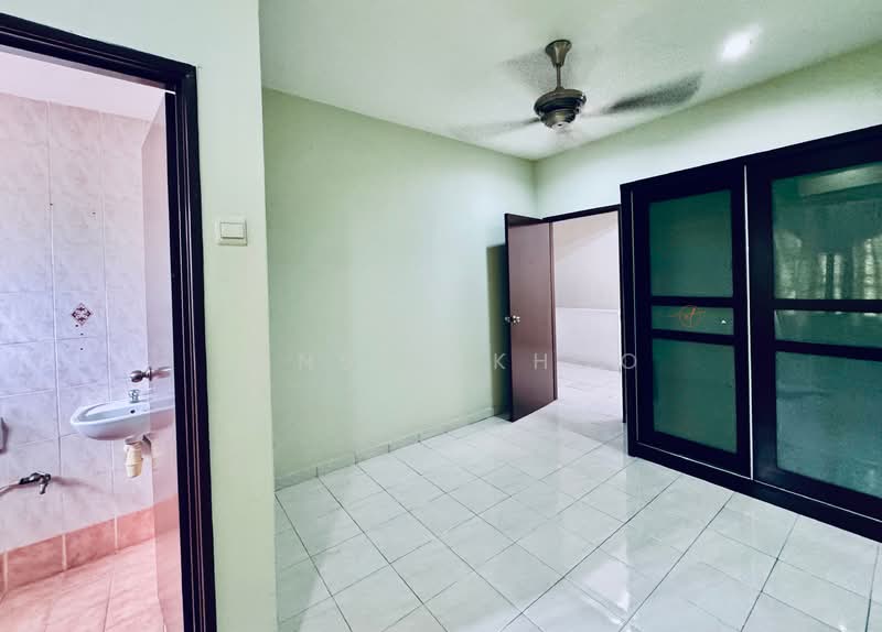 2-storey Terraced House for Sale in Bandar Bukit Tinggi 2 (Klang) - Jansen Khoo - Bathroom - PropertyGuru.com.my
