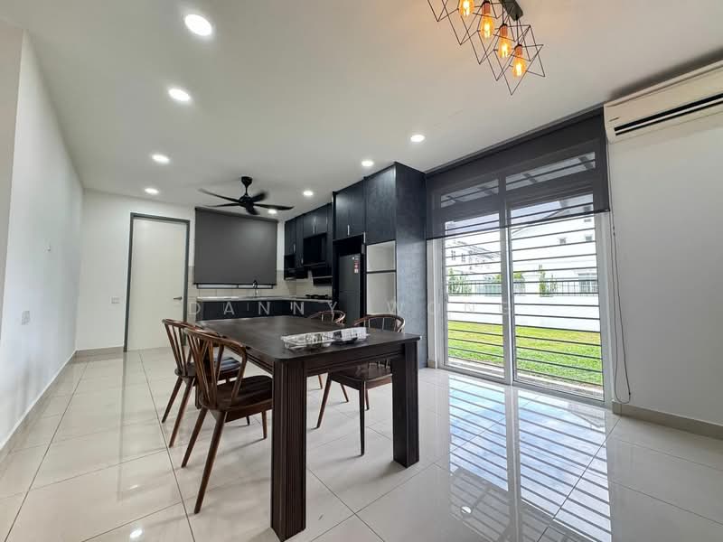 2-storey Terraced House for Rent in Bandar Country Homes (Rawang) - Danny Wong - Dining Room - PropertyGuru.com.my