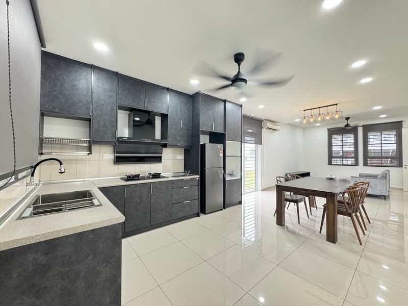 2-storey Terraced House for Rent in Bandar Country Homes (Rawang) - Danny Wong - Kitchen - PropertyGuru.com.my