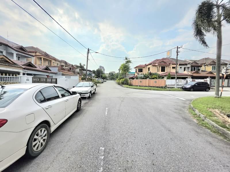 Rumah Teres 2 Tingkat untuk Dijual di Usj 9 (Subang Jaya) - Afiqah . - Exterior - PropertyGuru.com.my