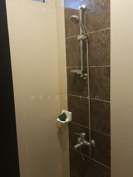 3-storey Terraced House for Sale in Tuaran (Sabah) - Grace Teo - Bathroom - PropertyGuru.com.my