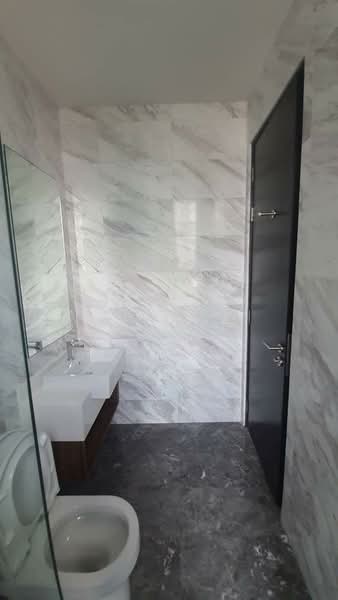 Condominium for Rent at The Estate - Darren Khoo - Bathroom - PropertyGuru.com.my