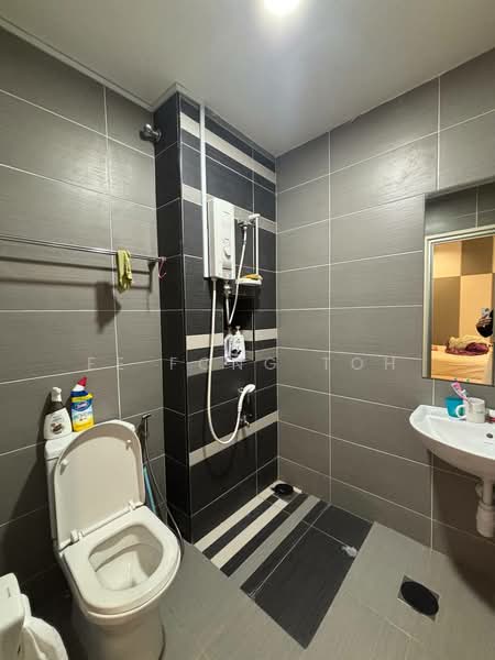 Cluster House for Sale in Taman Desa Tebrau (Tebrau) - Ee Fong Toh - Bathroom - PropertyGuru.com.my