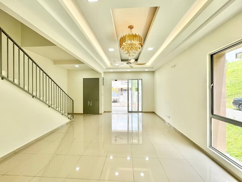 Terraced House for Sale in Sepang (Selangor) - Nana Cheah - Living Room - PropertyGuru.com.my