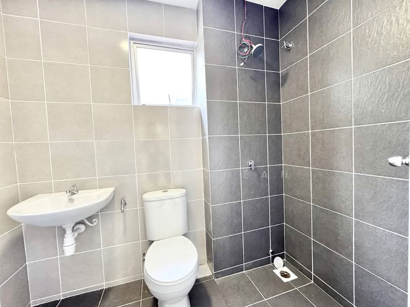 Terraced House for Sale in Sepang (Selangor) - Nana Cheah - Bathroom - PropertyGuru.com.my