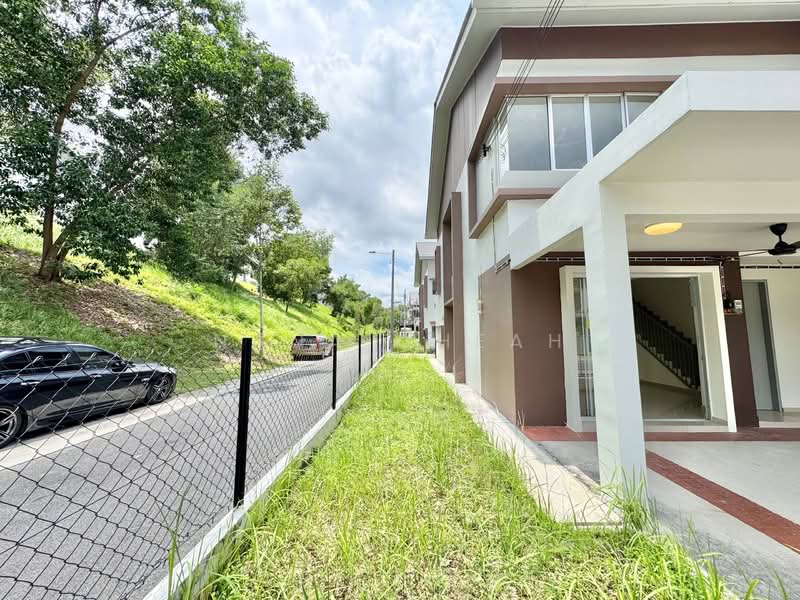 Terraced House for Sale in Sepang (Selangor) - Nana Cheah - Exterior - PropertyGuru.com.my