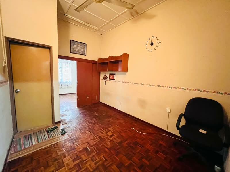 3-storey Terraced House for Sale in Bukit Antarabangsa (Ulu Kelang) - Afiqah . - Interior - PropertyGuru.com.my