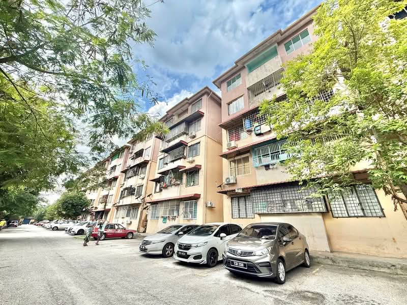 Apartment for Sale at Pangsapuri Putra Impian - Nana Cheah - Exterior - PropertyGuru.com.my