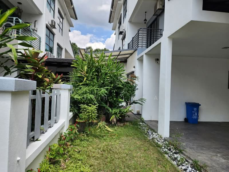 Semi-Detached House for Sale in Bukit Jelutong (Shah Alam) - Sheikh Imran - Exterior - PropertyGuru.com.my