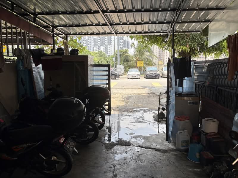 3 Storey Terrace Taman Sentul Jaya, Sentul Kuala Lumpur untuk Untuk Dijual - RM 399,999, Mac 2026 - Exterior - PropertyGuru.com.my