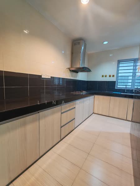 Bandar Botanic Klang untuk Untuk Disewa - RM 2,200 /bulan, Feb 2026 - Kitchen - PropertyGuru.com.my