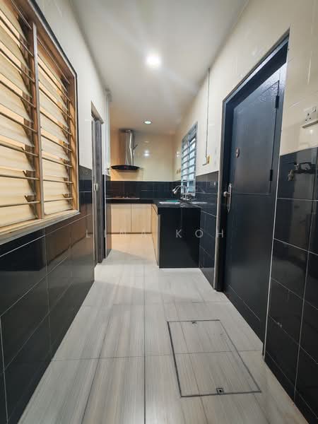 Bandar Botanic Klang untuk Untuk Disewa - RM 2,200 /bulan, Feb 2026 - Kitchen - PropertyGuru.com.my