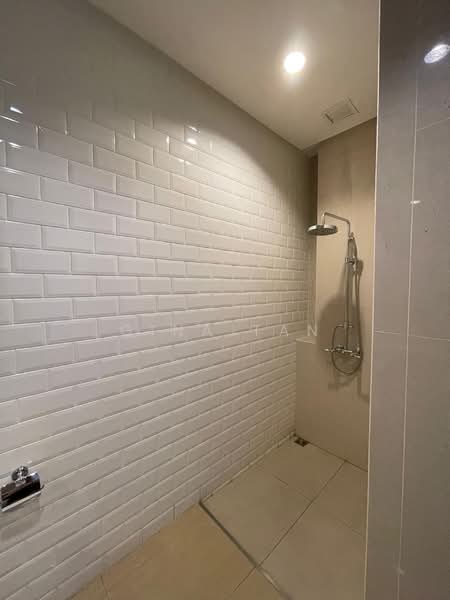 Condominium for Sale at Quayside Seafront Resort Condominiums - Gina Tan - Bathroom - PropertyGuru.com.my