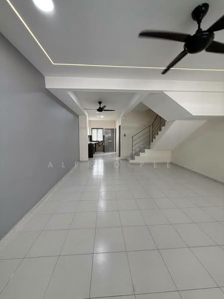 2-storey Terraced House for Sale in Johor Bahru (Johor) - Alfred Pee - Living Room - PropertyGuru.com.my