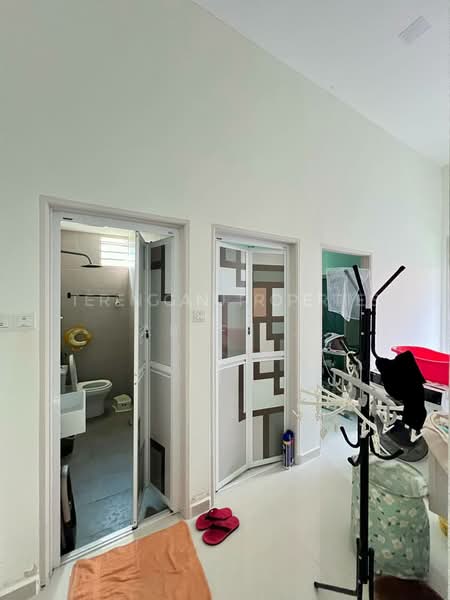 Bungalow for Sale in Taman Semarak (Kuala Nerus) - Ariff . - Bathroom - PropertyGuru.com.my