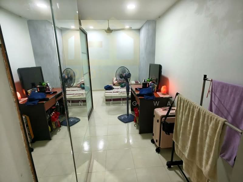 2-storey Terraced House for Sale in Taman Puchong Indah (Puchong) - Wai Ann Teng - Bedroom - PropertyGuru.com.my