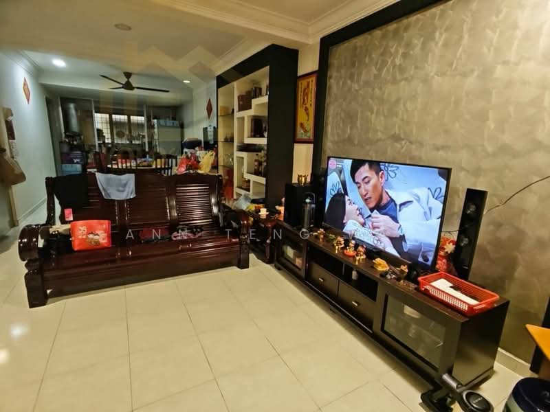 2-storey Terraced House for Sale in Taman Puchong Indah (Puchong) - Wai Ann Teng - Living Room - PropertyGuru.com.my