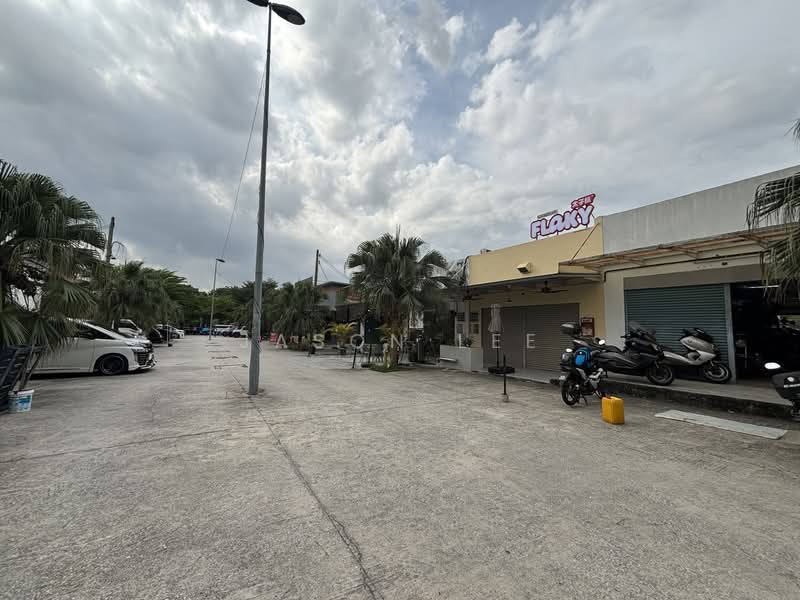 Shop for Rent in Ara Damansara (Selangor) - Jason Lee - Exterior - PropertyGuru.com.my