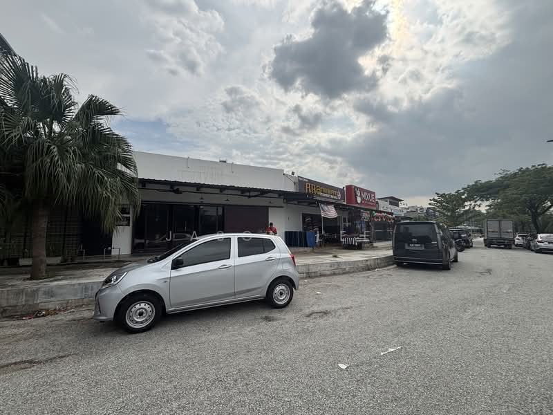 Shop for Rent in Ara Damansara (Selangor) - Jason Lee - Exterior - PropertyGuru.com.my